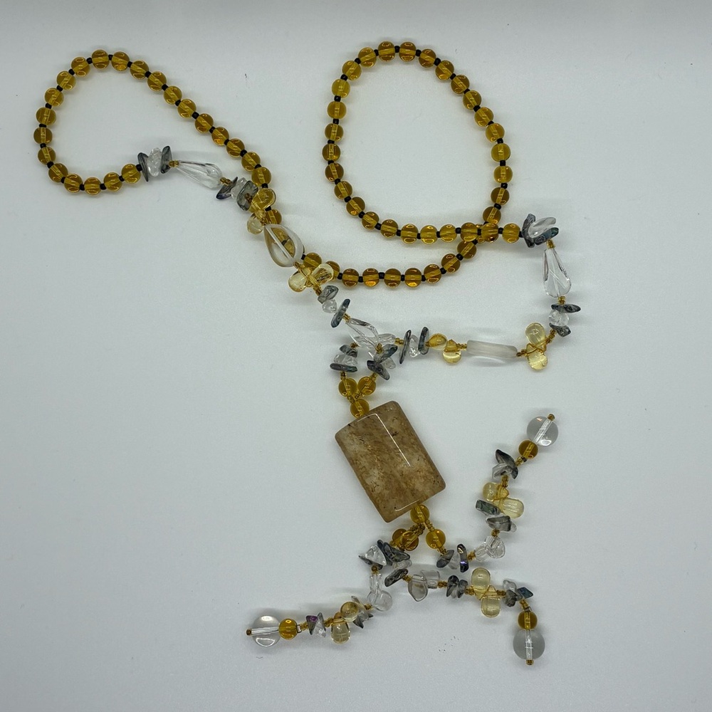 AMBER STONE NECKLACE